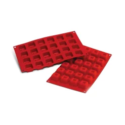 SF080 - STAMPO IN SILICONE N.24 SMALL SQUARE SAVARIN 33X33 H20 MM